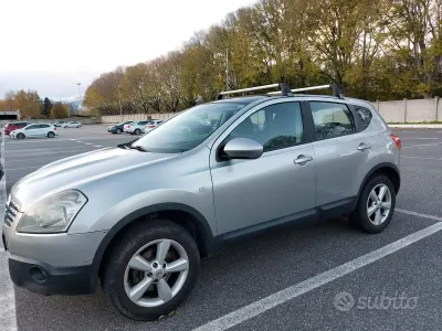 Usata Nissan Qashqai 103 CV (75 kW) 2009 Grigio SUV