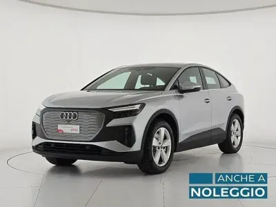 Usata Audi Q4 Sportback e-tron Business 150 kW (204 CV) 2025 Argento SUV