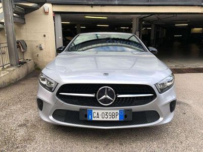 Usata Mercedes A200 150 CV (110 kW) 2020 Grigio Berlina