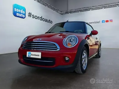Usata Mini Cooper D Cabriolet 111 CV (81 kW) 2012 Rosso Cabrio