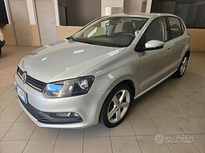 Usata VW Polo Trendline 75 CV (55 kW) 2017 Grigio Berlina