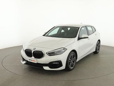 Begagnad BMW 118 Sport Line 140 HK (102 kW) 2020 Vit Halvkombi