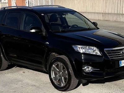 usata Toyota RAV4 RAV 4Crossover 2.2 d-4d Executive 150cv auto