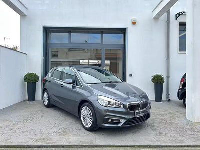 Usata BMW 216 Active Tourer Luxury Line 116 CV (85 kW) 2018 Grigio Monovolume