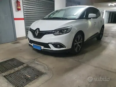 Occasion Renault Scenic E-Tech 110 PK (80 kW) 2017 Wit MPV