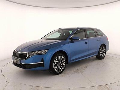 Nuova Skoda Octavia Style 116 CV (85 kW) 2025 Blu race metallizzato Station wagon