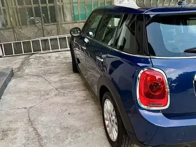 Usata Mini Cooper 2015 Bluazzurro Utilitaria