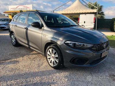 Usata Fiat Tipo Business 95 CV (69 kW) 2022 Grigio Berlina