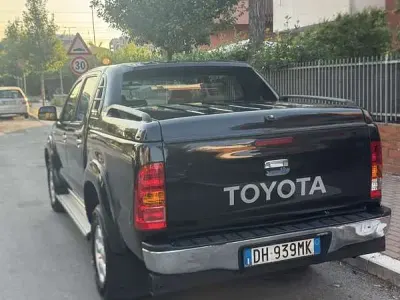 Usata Toyota HiLux 232 CV (170 kW) 2007 Pick-up