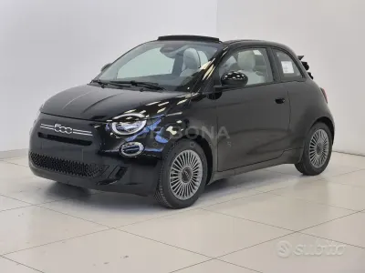 Nuova Fiat 500 Icon 65 CV (47 kW) 2026 Nero Cabrio