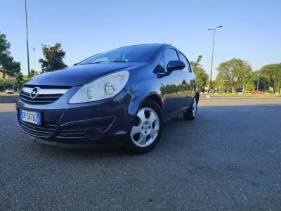 Usata Opel Corsa Enjoy 80 CV (58 kW) 2008 Utilitaria