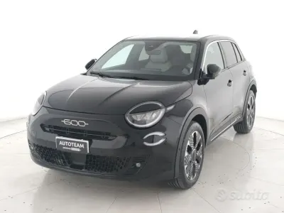 Usata Fiat 600 La Prima 101 CV (74 kW) 2025 Nero SUV