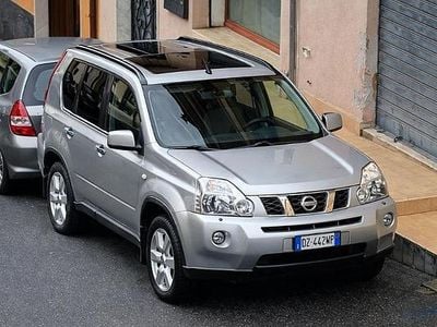 Usata 2009 Nissan X-Trail Premium Edition SUV | 6900 € (Buon prezzo)
