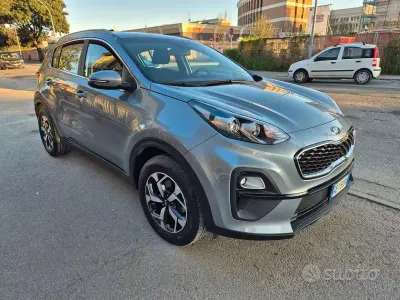 Usata Kia Sportage Style 115 CV (84 kW) 2021 Grigio SUV