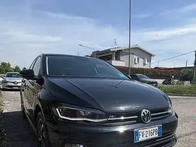 Usata VW Polo Highline 95 CV (69 kW) 2019 Nero Utilitaria