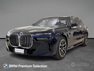 Usata BMW 740 M Sport 299 CV (219 kW) 2025 Blu Berlina