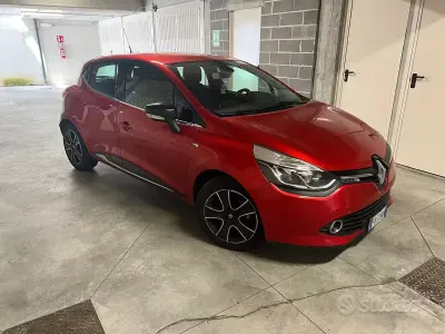 Usata Renault Clio IV 75 CV (55 kW) 2015 Rosso Berlina