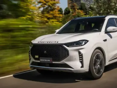Nuova Sportequipe S7 116 kW (159 CV) 2025 Argento SUV