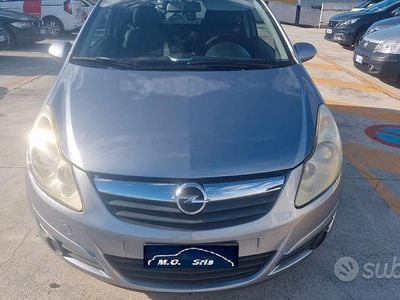 Usata Opel Corsa Sport 85 CV (62 kW) 2010 Grigio Utilitaria