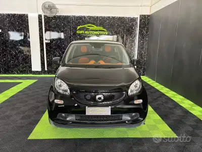 Usata Smart ForFour Passion 71 CV (52 kW) 2018 Nero Utilitaria