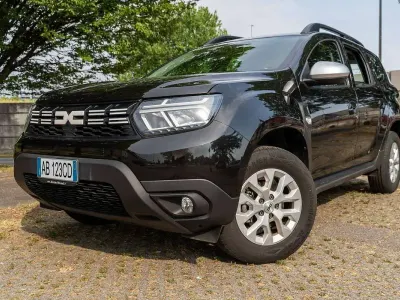 Usata Dacia Duster Expression 116 CV (85 kW) 2023 Nero SUV