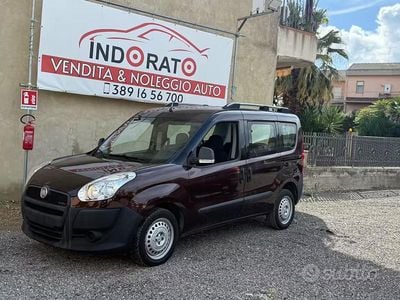 Usata Fiat Doblò Dynamic 105 CV (77 kW) 2011 Bianco Monovolume