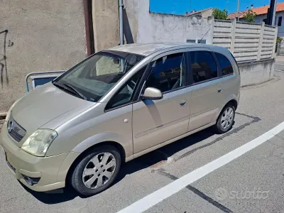 Usata Opel Meriva 75 CV (55 kW) 2006 Monovolume