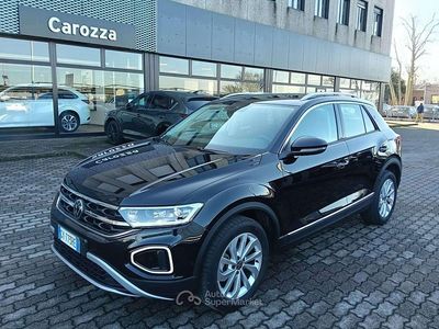 Usata VW T-Roc Style 116 CV (85 kW) 2025 Nero SUV