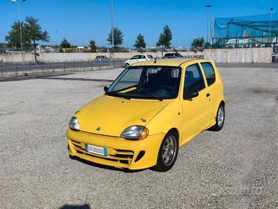 Usata Fiat 600 150 CV (110 kW) 1999 Giallo Utilitaria