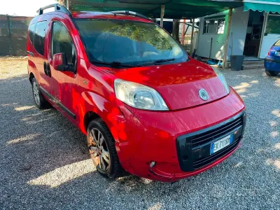 Usata Fiat Qubo Trekking 77 CV (56 kW) 2011 Rosso Monovolume