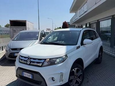 Usata Suzuki Vitara 120 CV (88 kW) 2017 Bianco SUV