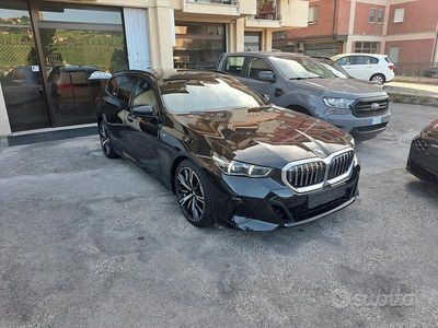 Usata BMW 520 M Sport 197 CV (144 kW) 2024 Nero Station wagon
