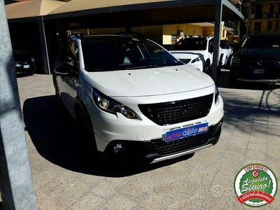 Usata Peugeot 2008 GT-line 101 CV (74 kW) 2019 Bianco SUV