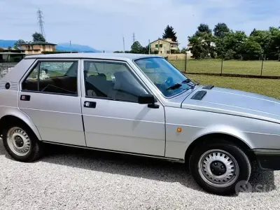 Usata Alfa Romeo Giulietta 130 CV (95 kW) 1981 Grigio Berlina