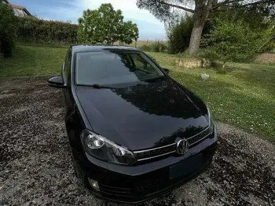 Usata VW Golf VI Comfortline 105 CV (77 kW) 2010 Utilitaria