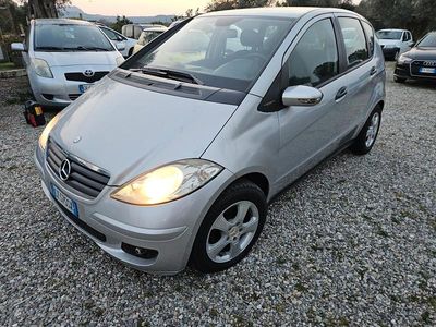 Usata Mercedes A160 Elegance 82 CV (60 kW) 2006 Argento Berlina