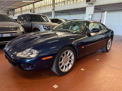 Usata Jaguar XKR 363 CV (266 kW) 2000 Blu/azzurro Coupé