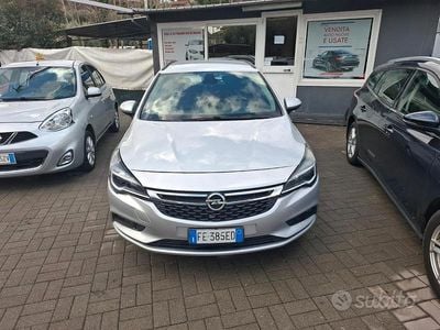 Usata 2016 Opel Astra | 6490 € (Super prezzo)