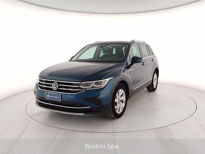 Usata VW Tiguan Elegance 150 CV (110 kW) 2022 Blu metallizzato SUV