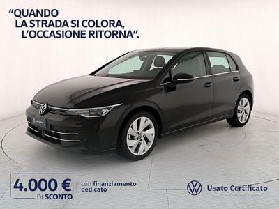Usata VW Golf VIII Style 150 CV (110 kW) 2025 Grenadill black metallizzato Berlina