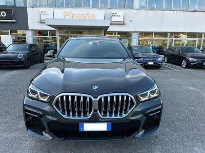 Usata BMW X6 M Sport 340 CV (250 kW) 2022 Grigio scuro SUV