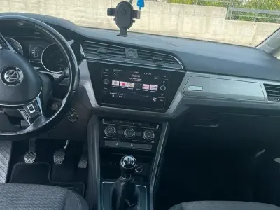 Usata VW Touran 115 CV (84 kW) 2018 Bianco Monovolume
