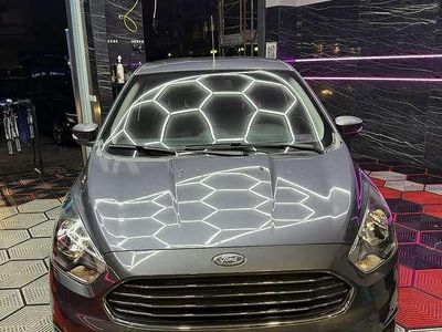 Usata Ford Ka Plus Ultimate 86 CV (63 kW) 2018 Grigio Utilitaria