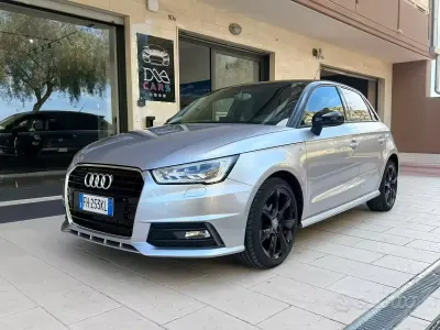 Käytetty Audi A1 Admired 82 HP (60 kW) 2017 Harmaa Viistoperä