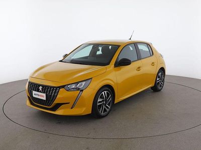 Oro Usata 2023 Peugeot 208 Active Utilitaria | 14.599 € (Buon prezzo)
