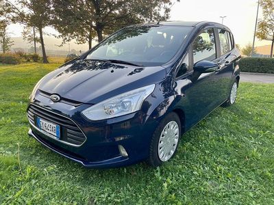 Usata Ford B-MAX 90 CV (66 kW) 2015 Blu Monovolume