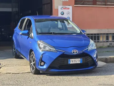 Usata Toyota Yaris 73 CV (53 kW) 2018 Blu