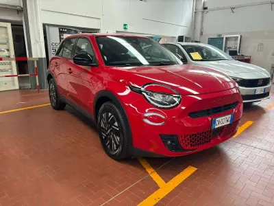 Usata Fiat 600 Red 61 kW (84 CV) 2023 Rosso SUV