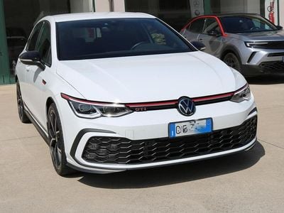 Usata VW Golf VIII Ultimate 265 CV (194 kW) 2024 Bianco Berlina