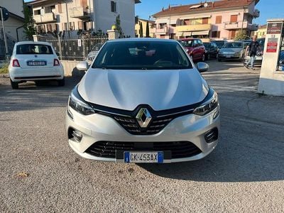 Usata Renault Clio V Intens 91 CV (66 kW) 2022 Grigio Berlina